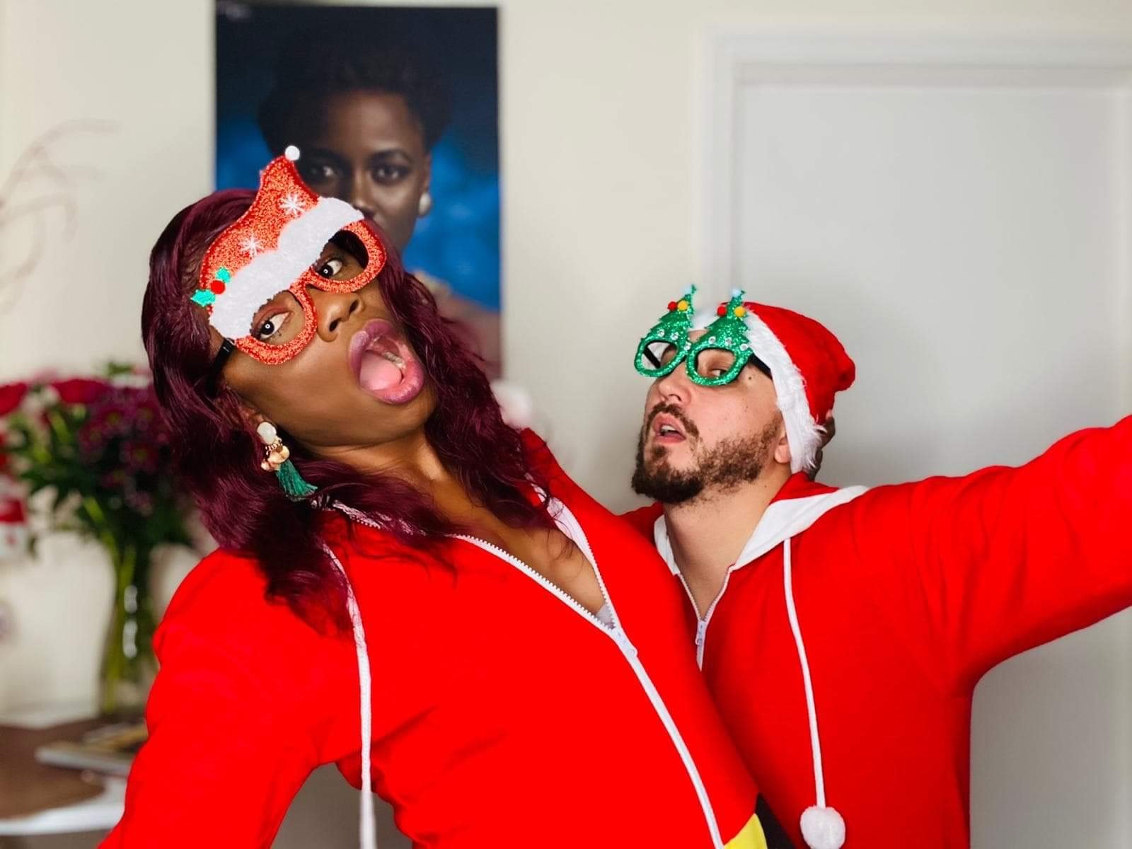 7 WAYS TO FIND LOVE THIS CHRISTMAS SEASON