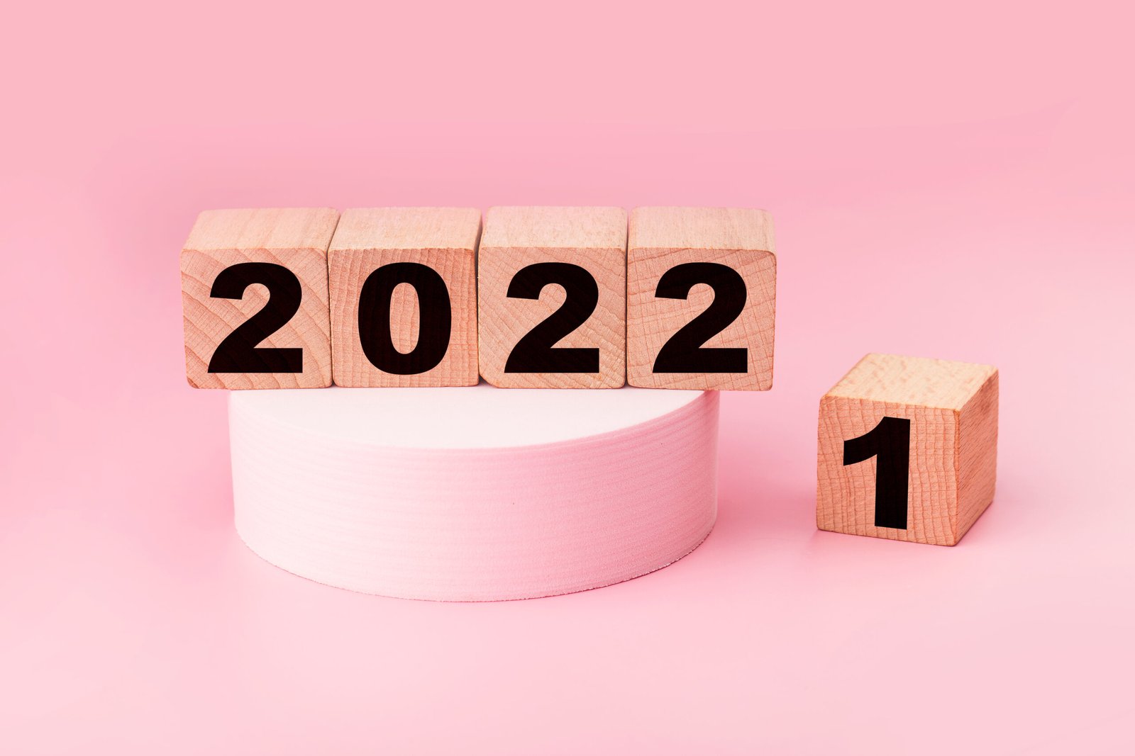 7 GREAT BUSINESSES TO START IN 2022